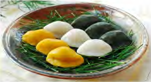 Songpyeon: small crescent-shaped rice cakes, the food most linked with Chuseok.